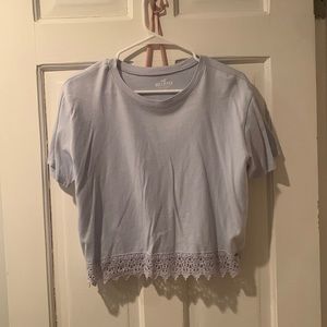Woman’s short sleeve top